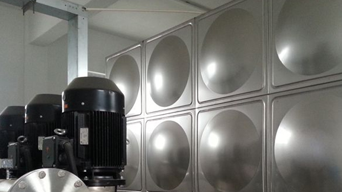 全省首個(gè)標(biāo)準(zhǔn)化二次加壓供水泵房在咸寧建成使用